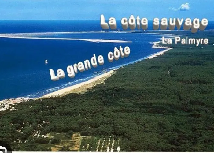 Holiday home Charmante Maison Au Calme *